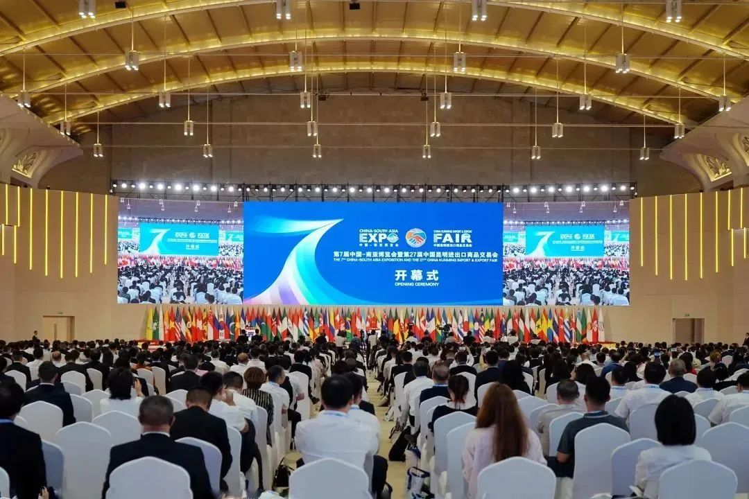 惊艳亮相南博会 | huatihui打造视觉盛宴